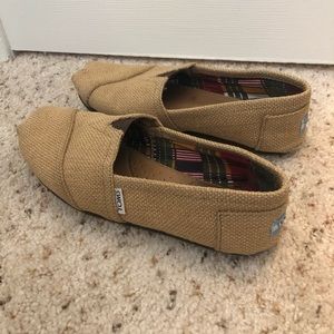 Burlap Toms